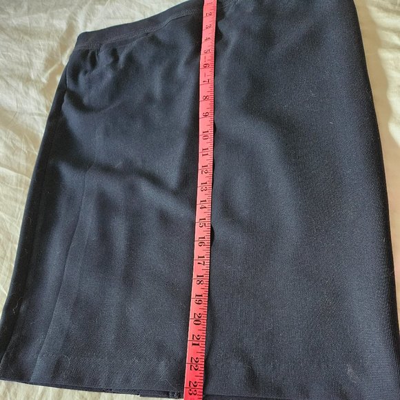 Simon Chang Navy skirt - Picture 9 of 11